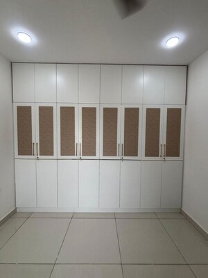 Room in 2 BHK Apartment at Prestige Green Gables, Panathur – for Rent
