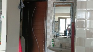 Washroom in 2 BHK Apartment at Tarapore Gardens, Andheri West – for Rent