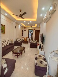 3 BHK + Pooja Room Builder Floor For Rent in Sector 40