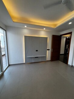 3 BHK Builder Floor For Sale in Sushant Lok III