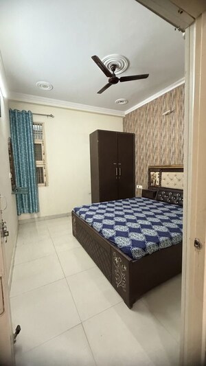 Bedroom in 2.5 BHK Builder Floor at Ashok Vihar Sector 3, Sector 3 – for Rent