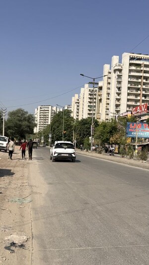 2.5 BHK Builder Floor – Exterior View View at Ashok Vihar Sector 3, Sector 3 - for Rent