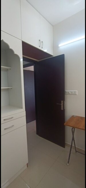 Room in 2 BHK Apartment at Bren Northern Lights, Jakkuru – for Rent