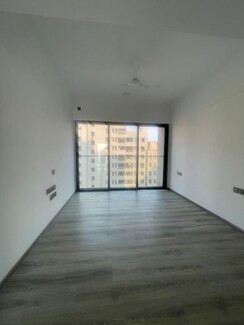 4 BHK + Extra Room Apartment For Rent in Rustomjee Paramount