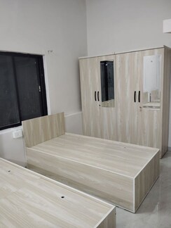 Pg For Rent in Model colony