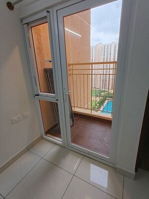 Balcony in 1 BHK Apartment at Prestige Finsbury Park Hyde, Bagaluru – for Rent