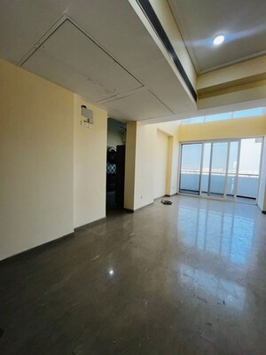 Room in 4 BHK Apartment at Dasnac Burj, Sector 75 – for Rent