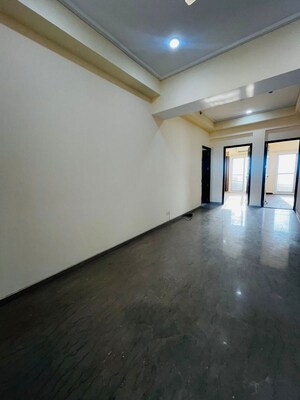 Room in 4 BHK Apartment at Dasnac Burj, Sector 75 – for Rent