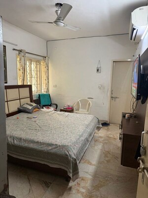 Bedroom in 3 BHK Apartment at Kendriya Vihar, Sector 56 – for Sale