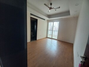 Room in 4 BHK Apartment at ABA Cleo County, Sector 121 – for Rent