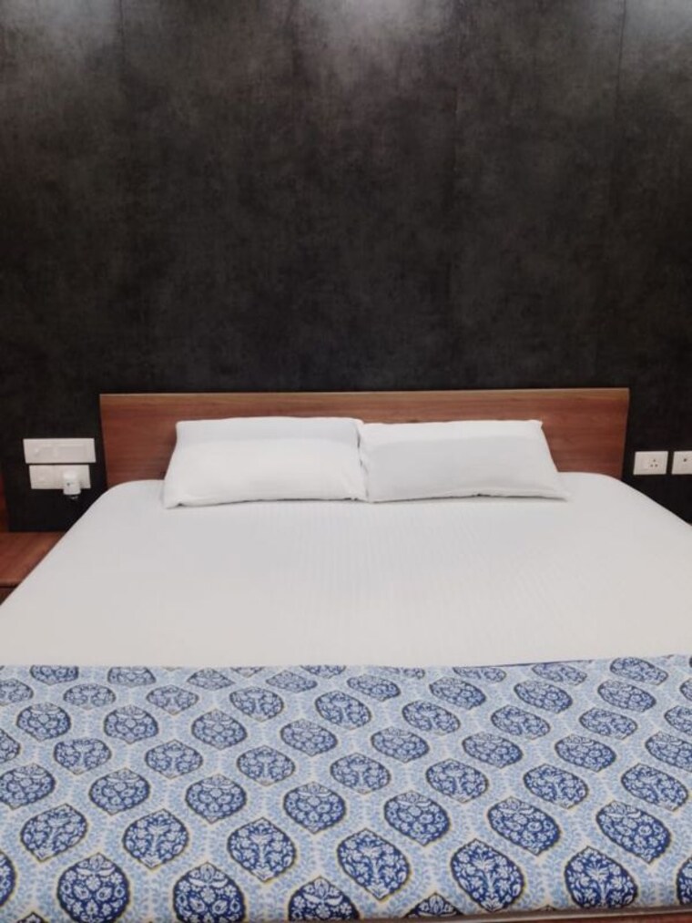 Bedroom, sushant lok i 3 Bedroom 1815 Sq.Ft. Builder Floor In Sushant Lok I Gurgaon 10391676