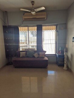 2 BHK Apartment For Rent in Pranjee Palm Court