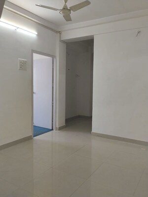 3 BHK Apartment For Rent in Lokhandwala Complex