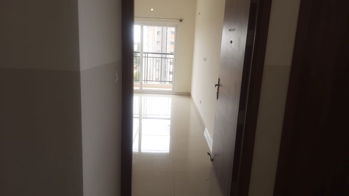 1 BHK 650 Sq.Ft. Apartment in Adarsh Greens