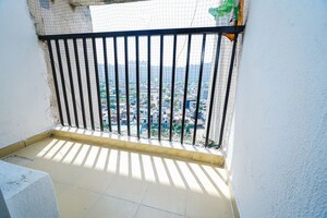 Balcony in 2.5 BHK Apartment at Gaur City 5th Avenue, Sector 4 Greater Noida – for Sale