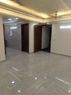 3 BHK + Servant Room Builder Floor For Rent in Saket