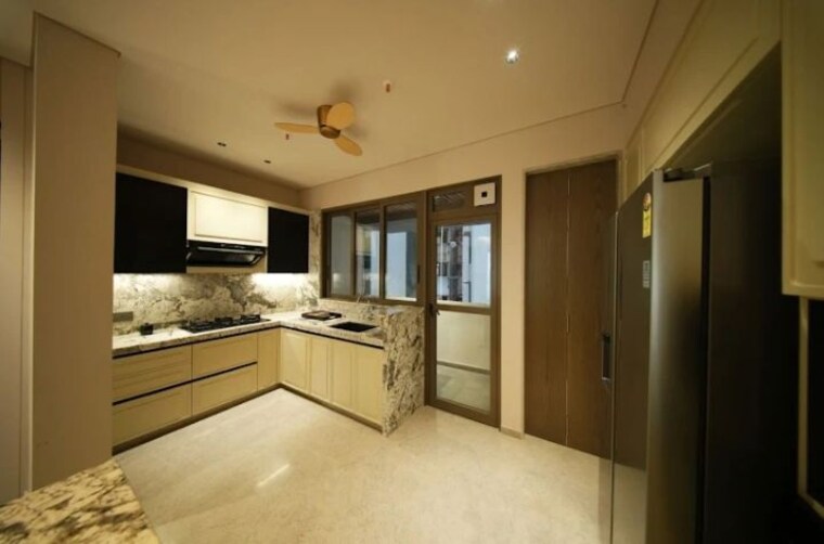 Kitchen, adani-ten-bkc 3 Bedroom 950 Sq.Ft. Apartment In Bandra East Mumbai 10391913