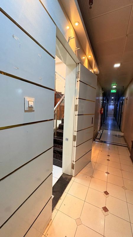 Office Space For Rent in Crystal Plaza Andheri West