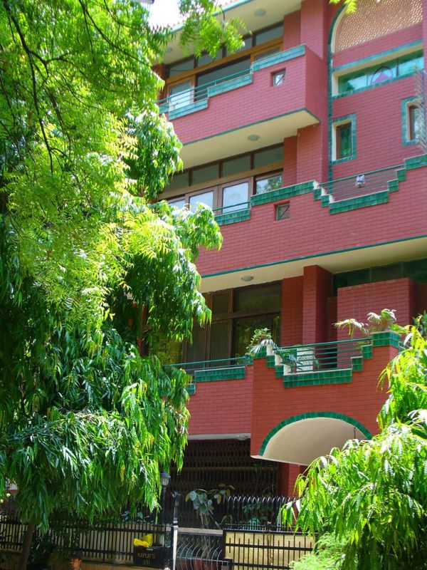 4 BHK + Servant Room Builder Floor For Rent in New Friends Colony