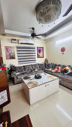 Team Area in 2 BHK Builder Floor at Malviya Nagar – for Rent