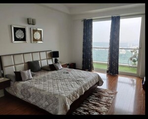 Bedroom in 4 BHK Apartment at DLF The Crest, Sector 54 – for Rent
