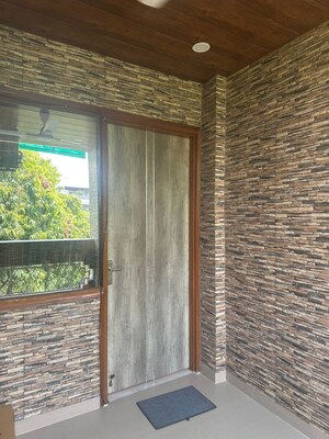 Building Lobby in 2 BHK Builder Floor at Malviya Nagar – for Rent