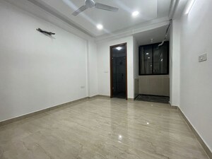 Room in 3 BHK Apartment at Palm Residency Chhatarpur, Chattarpur – for Rent