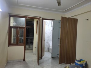 Building Lobby in 3 BHK Builder Floor at Paryavaran Complex – for Rent