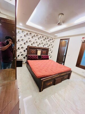 Bedroom in 3 BHK Builder Floor at Paryavaran Complex – for Rent