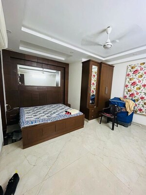 Bedroom in 3 BHK Builder Floor at Paryavaran Complex – for Rent