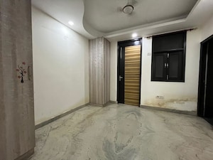 Room in 3 BHK Apartment at Palm Residency Chhatarpur, Chattarpur – for Rent