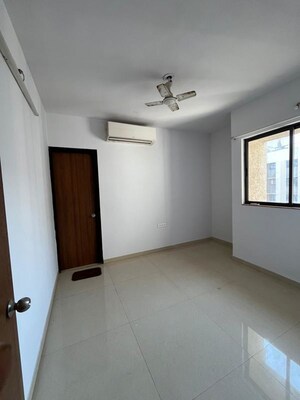 Master Bedroom in 1 BHK Apartment at Lodha Downtown, Dombivli East – for Rent