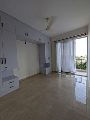 Room in 3 BHK Builder Floor at Signature Global Park, Sohna Sector 36 – for Rent