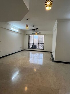 3 BHK + Extra Room Apartment For Rent in Hiranandani Avalon