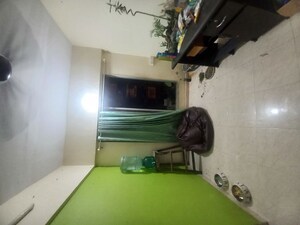 Furnished Amenities in Studio Apartment at Vanrai Shopping Premises, Goregaon East – for Rent
