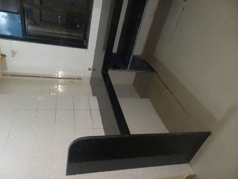 undefined, vanrai-shopping-premises Studio 300 Sq.Ft. Apartment In Goregaon East Mumbai 10392036