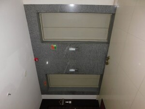 Furnished Amenities in 3 BHK Apartment at Godrej Central, Chembur – for Rent
