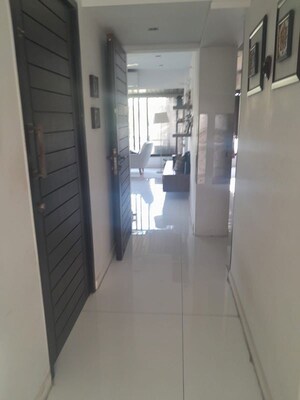 Building Lobby in 2 BHK Apartment at Hari Om CHS Andheri West, Andheri West – for Rent