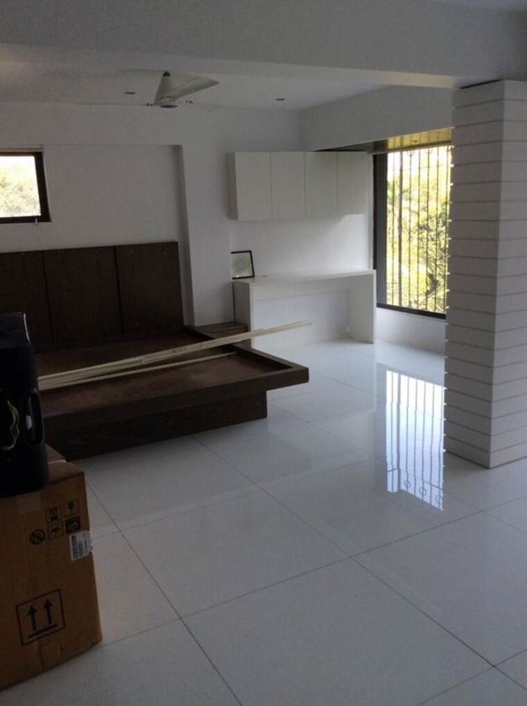 Living Room, hari-om-chs-andheri-west 2 Bedroom 1500 Sq.Ft. Apartment In Andheri West Mumbai 10392118