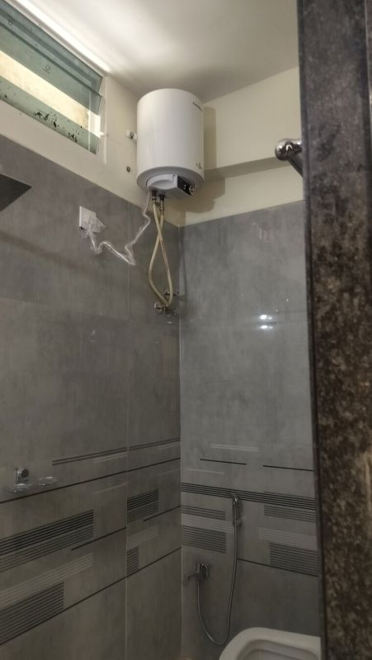 Bathroom, jubilee hills Commercial Office Space 1800 Sq.Ft. In Jubilee Hills Hyderabad 10392135