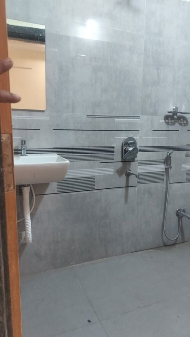 Bathroom, jubilee hills Commercial Office Space 1800 Sq.Ft. In Jubilee Hills Hyderabad 10392135