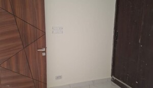 Room in 2 BHK Builder Floor at Kalyan Nagar – for Sale
