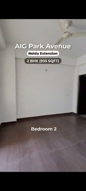 Room in 2 BHK Apartment at AIG Park Avenue, Sector 4 Greater Noida – for Sale
