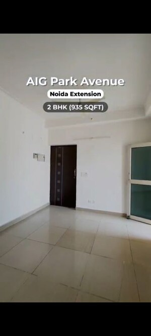 Room in 2 BHK Apartment at AIG Park Avenue, Sector 4 Greater Noida – for Sale