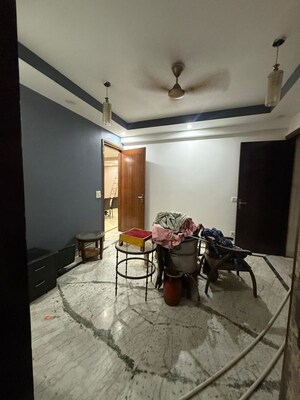 Bedroom in 3 BHK Builder Floor at South Extension ii – for Rent