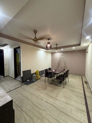 Dining area in 3 BHK Builder Floor at South Extension ii – for Rent