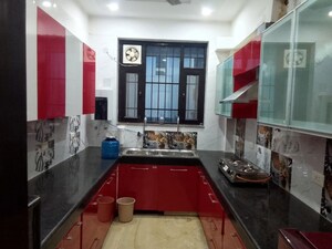 Kitchen in 3 BHK Builder Floor at Sector 43 – for Rent
