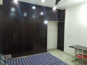 Bedroom in 3 BHK Builder Floor at Sector 43 – for Rent