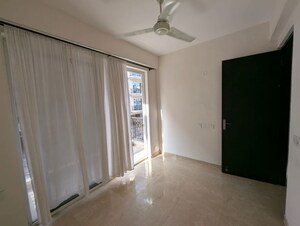 Room in 3 BHK Builder Floor at Signature Global Park, Sohna Sector 36 – for Rent