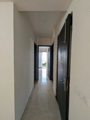Building Lobby in 3 BHK Builder Floor at Signature Global Park, Sohna Sector 36 – for Rent